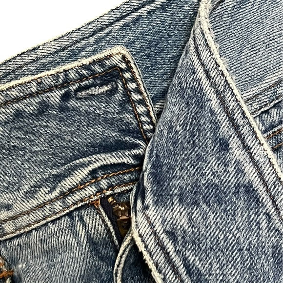 Hollister Y2K denim ruffle low rise micro mini skirt with raw hem - Picture 7 of 11